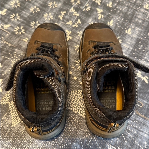 Keen 12 Targhee Kids Waterproof Shoes - Picture 5 of 11